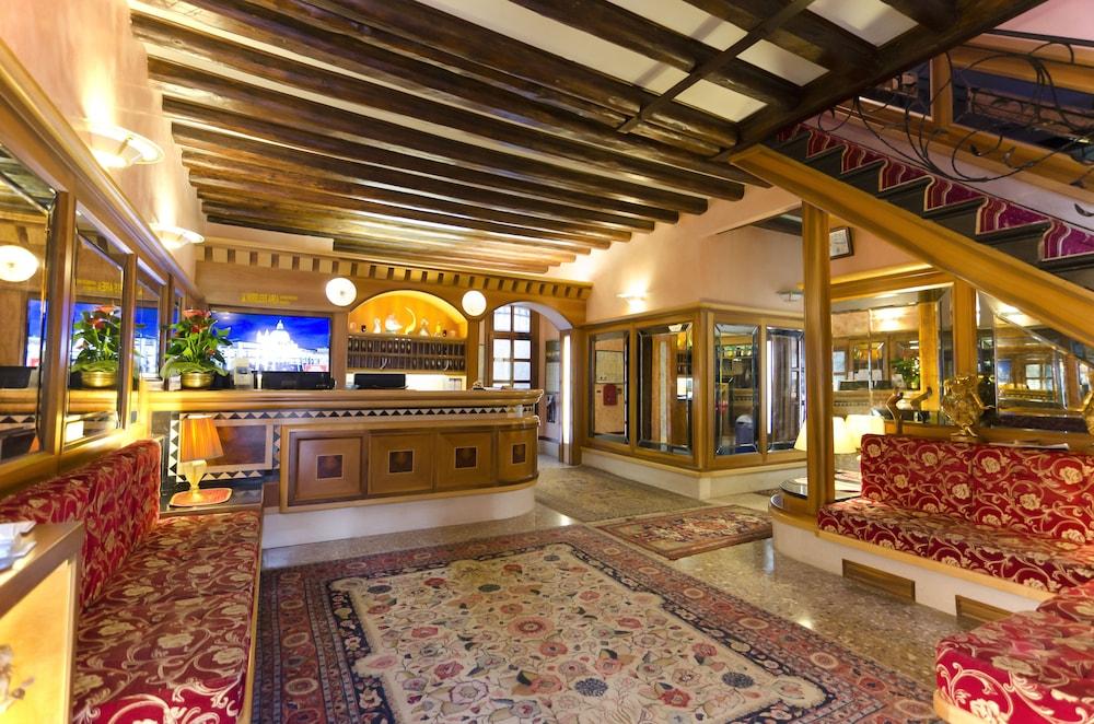 Messner Palace Venezia Eksteriør bilde