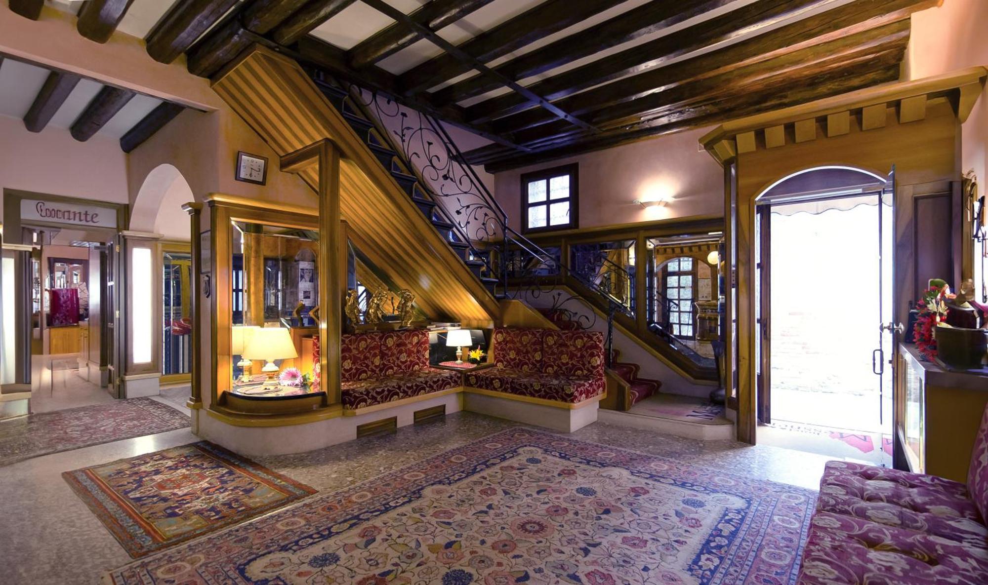 Messner Palace Venezia Eksteriør bilde